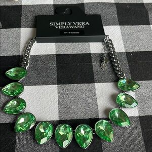 Simply Vera Vera Wang Emerald/Mint Green Necklace. New!